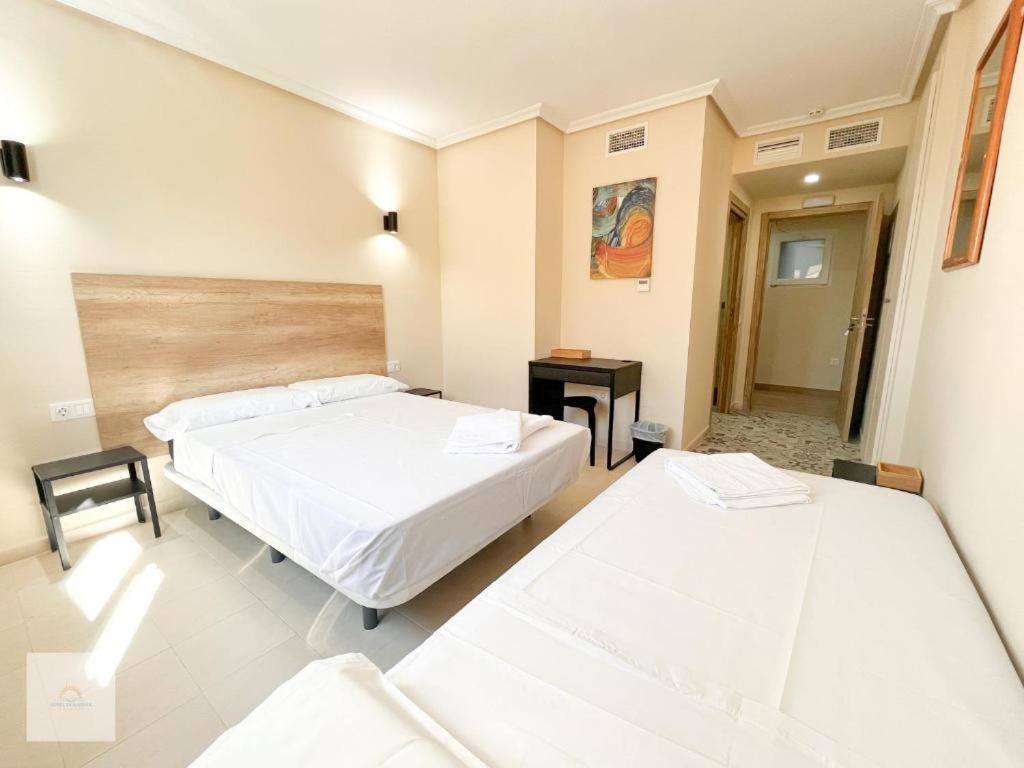 Hotel Marina Elche La Mariña Εξωτερικό φωτογραφία