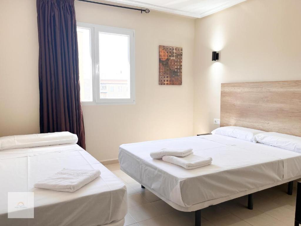 Hotel Marina Elche La Mariña Εξωτερικό φωτογραφία