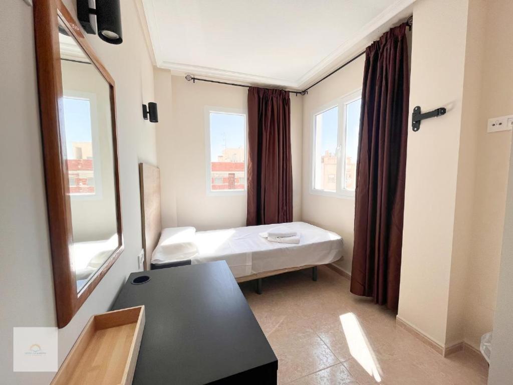Hotel Marina Elche La Mariña Εξωτερικό φωτογραφία